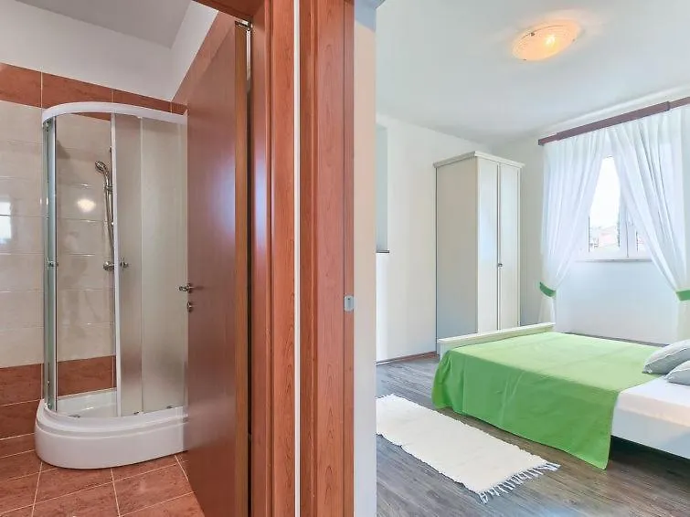 Apartman Sani Apartment Pula 0*,